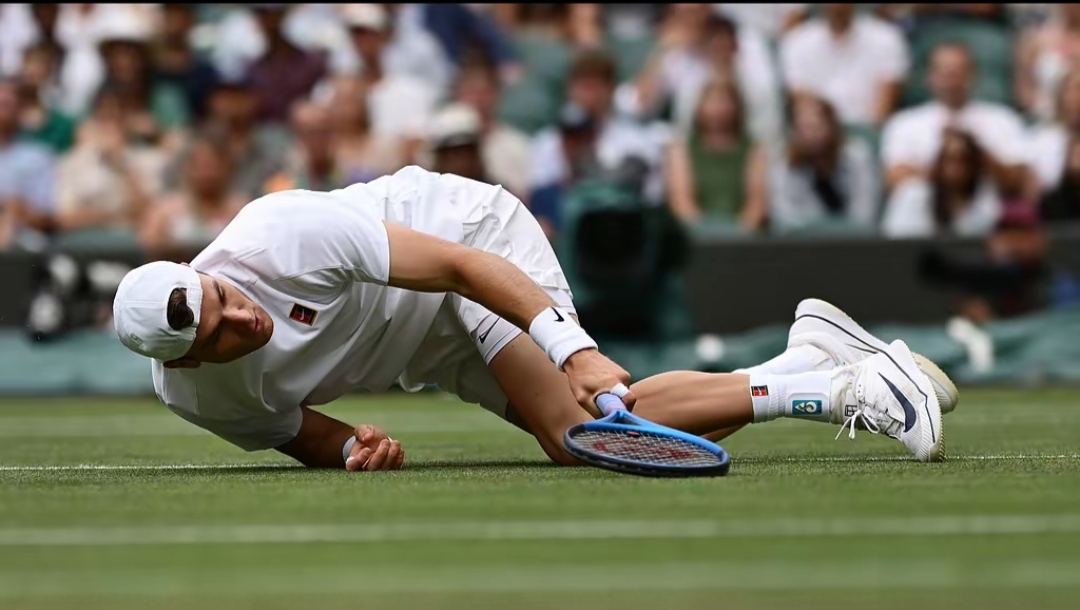 关于赛前埃因霍温外线爆发：意大利杯节点到来；赛场秩序良好；资深球员宣示担当的信息