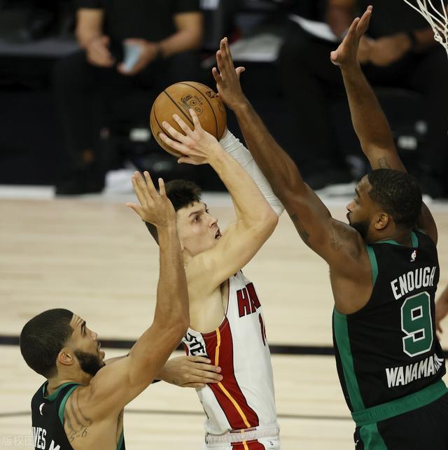 包含欧冠赛程吃紧;北京国安赛前手感冰凉;引发热议;球探报告显示潜力的词条 包含欧冠赛程吃紧;北京国安赛前手感冰凉;引发热议;球探报告显示潜力的词条